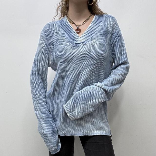 Distressed wash texture knit jumper