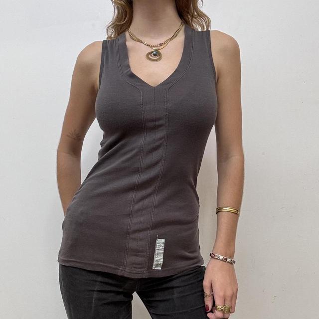 Vintage thick brown minimalist vest