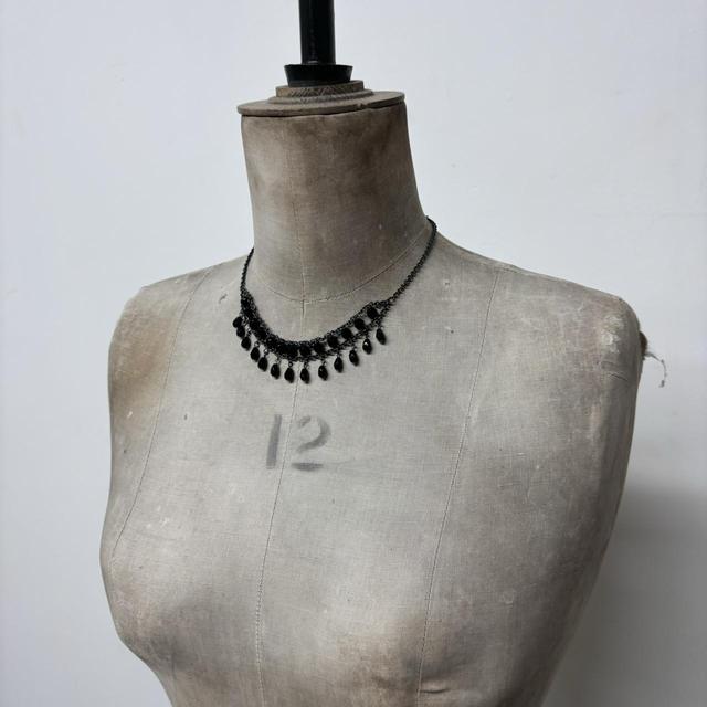 Drape chain bead grunge necklace