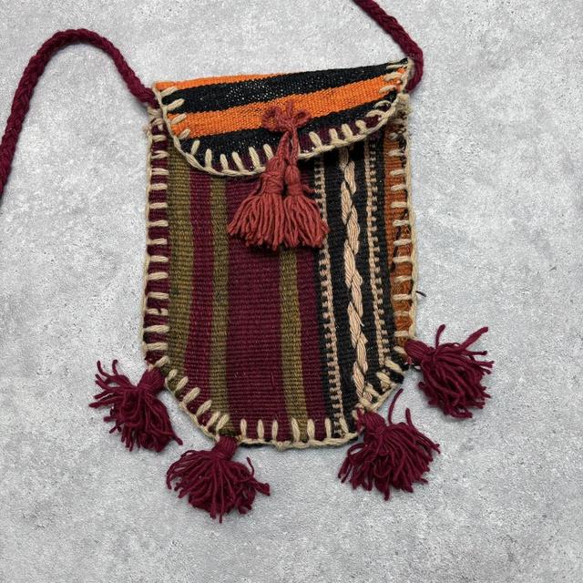 Tapestry carpet side bag