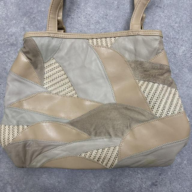 Patchwork tan leather bag