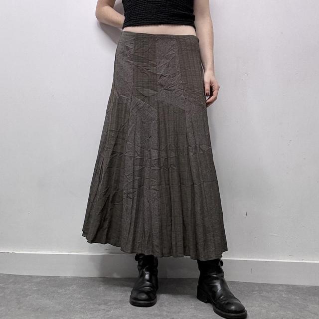 Grey pinstripe pleated pinstripe maxi skirt