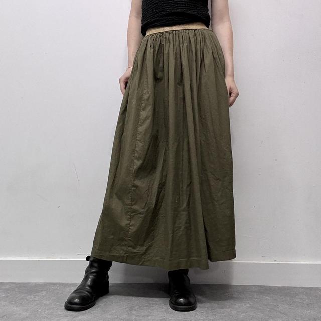 Khaki pleated maxi skirt