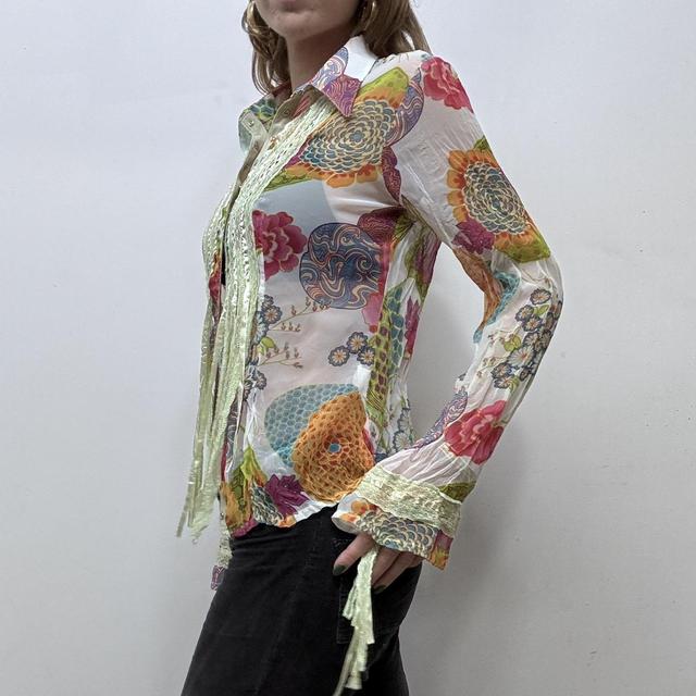 Sheer crinkle floral lace shirt