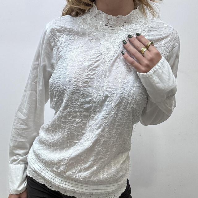 White lace antique style cotton shirt