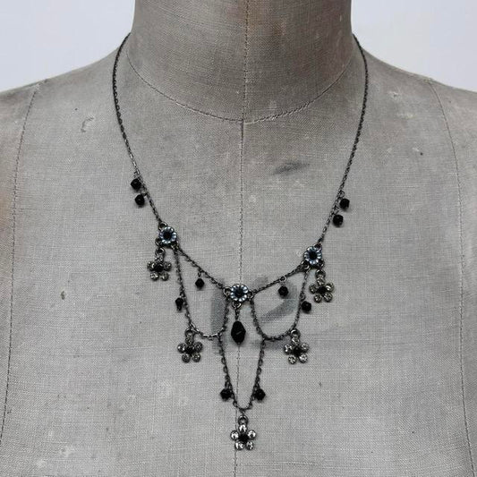 Gothic fairy flower necklace