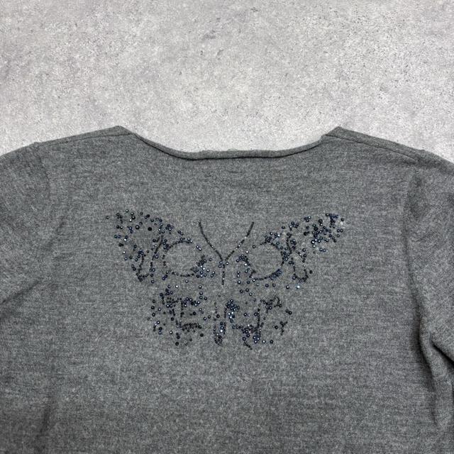 Fitted cropped grey wool knit graphic back jumper
