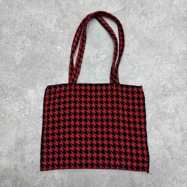 Houndstooth felt mini bag
