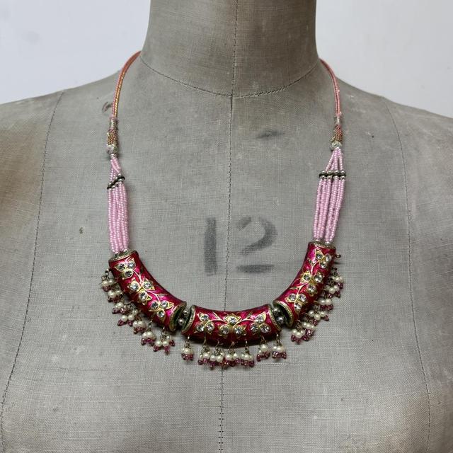 Beaded metal gemstone necklace