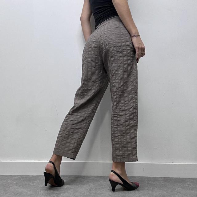 Brown pinstripe textured cropped capri pants