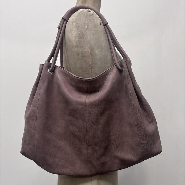 Pink leather gathered shoulder bag