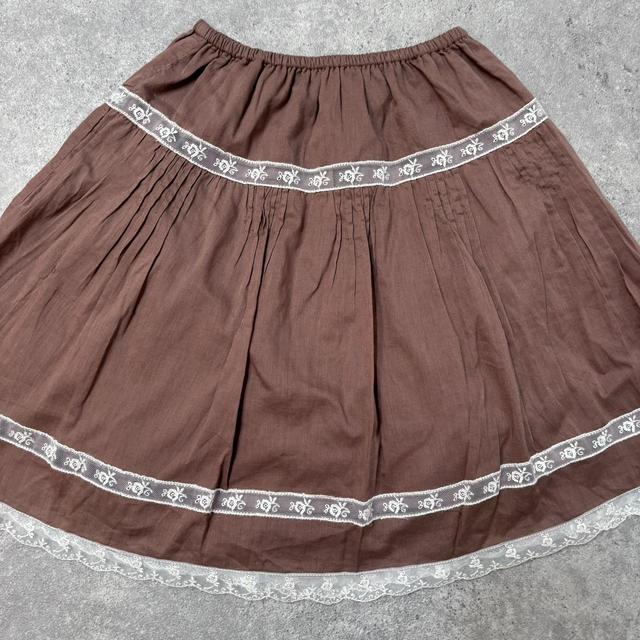 Lace flared mini skirt