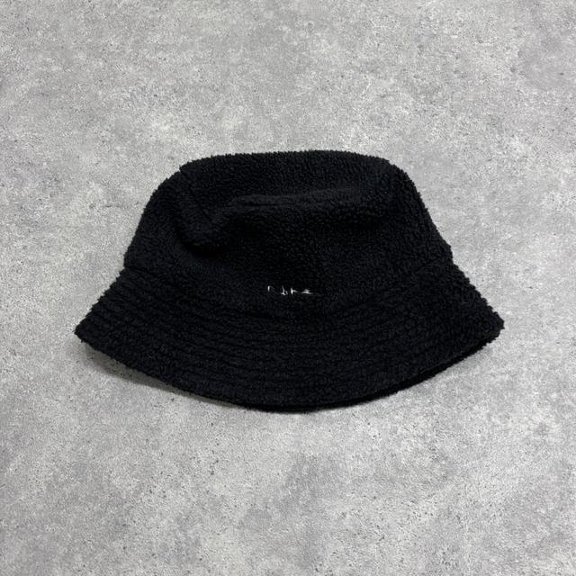 Black nike bucket hat