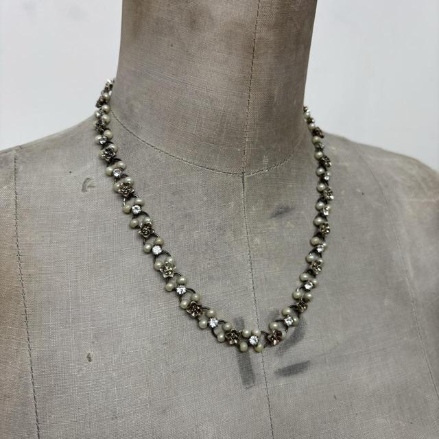 Regency pearl beaded necklace