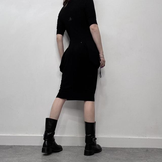 Gathered puffy floaty black midi dress