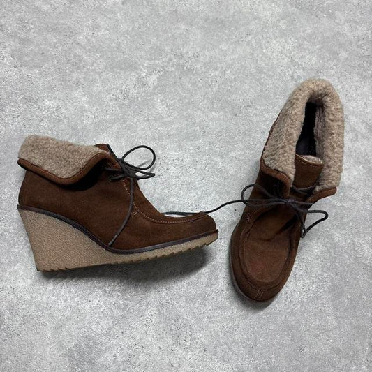 Brown sheering wedge trainers