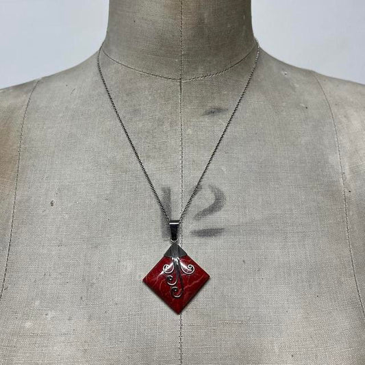 Chunky metal crystal pendant