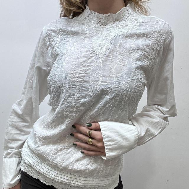 White lace antique style cotton shirt