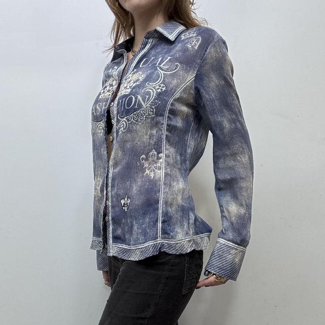 Distressed graphic print shirt