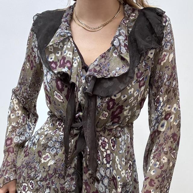 Sheer ruffle khaki fairy floral blouse