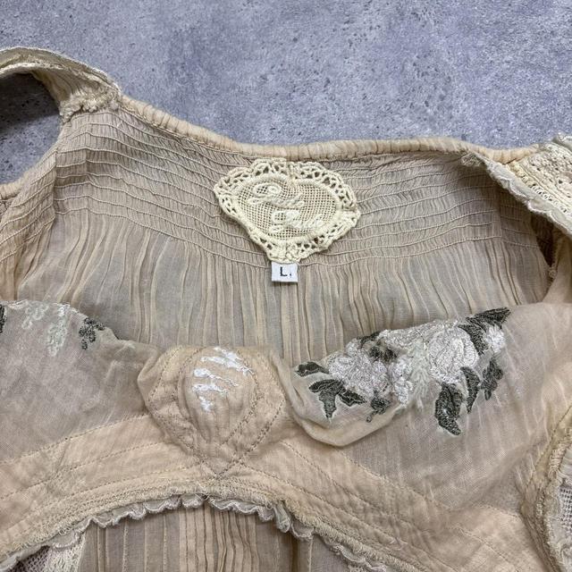 Sheer lace floral antique style dress