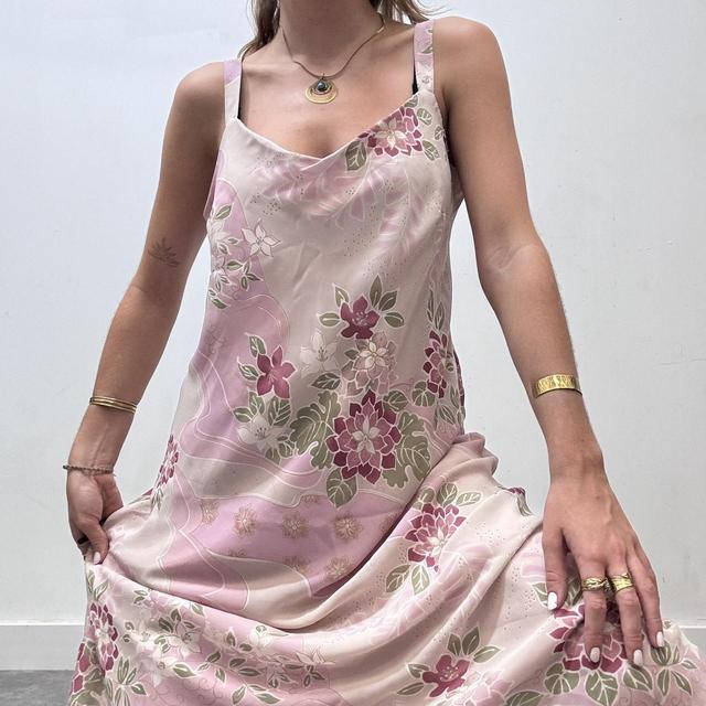 Pink floral printed maxi dress
