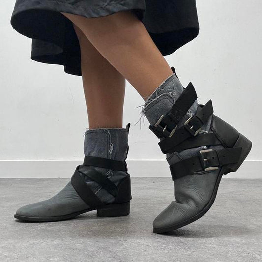Biker wrap campus buckle boots