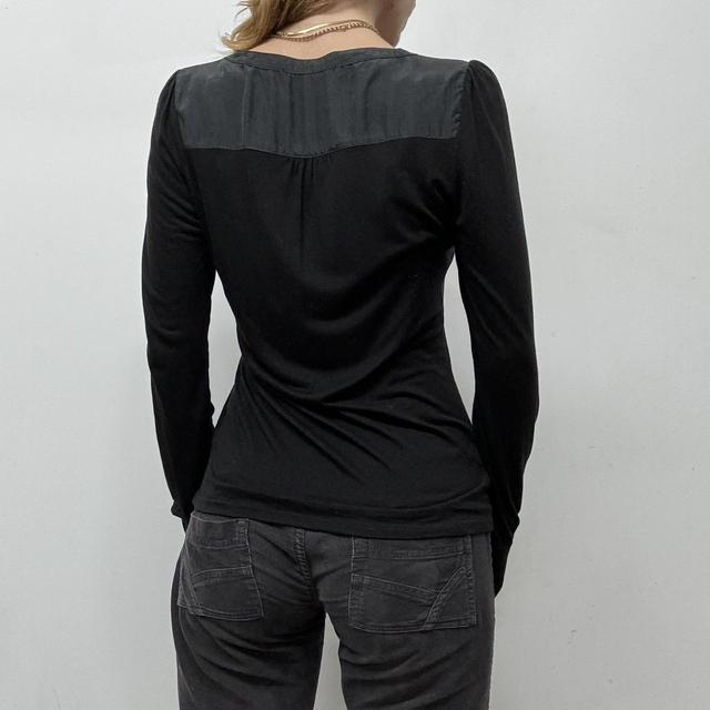 Black button up long sleeve tshirt