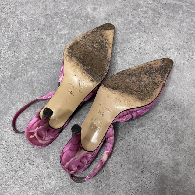 Vintage kitten heel y2k shoes
