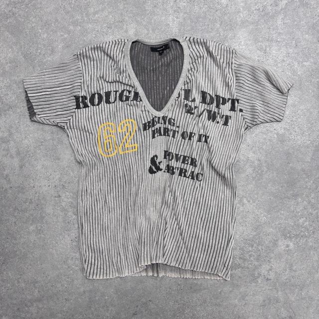 Ribbed striped graphic printed tshirt