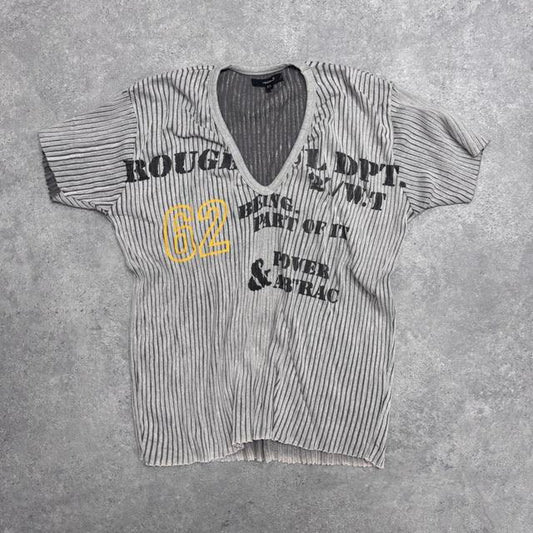 Ribbed striped graphic printed tshirt