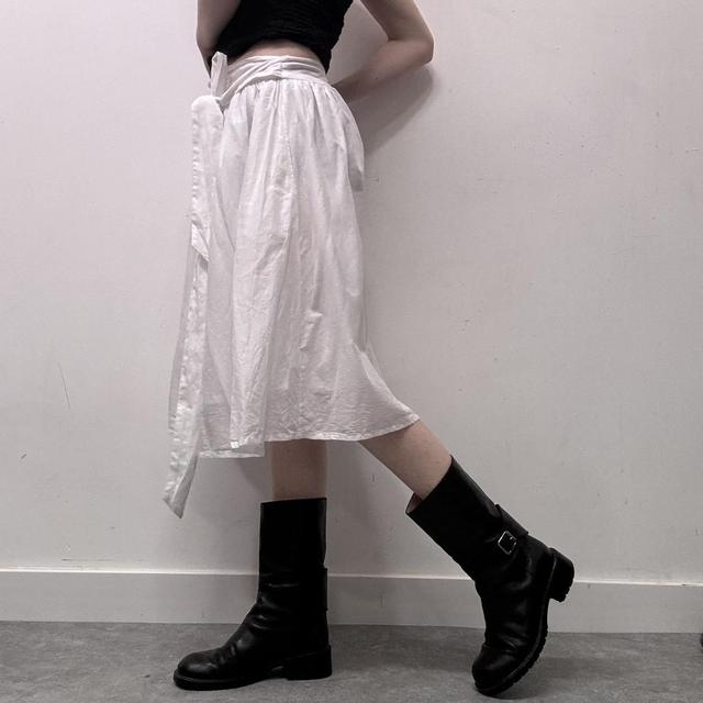 White cotton puff skirt