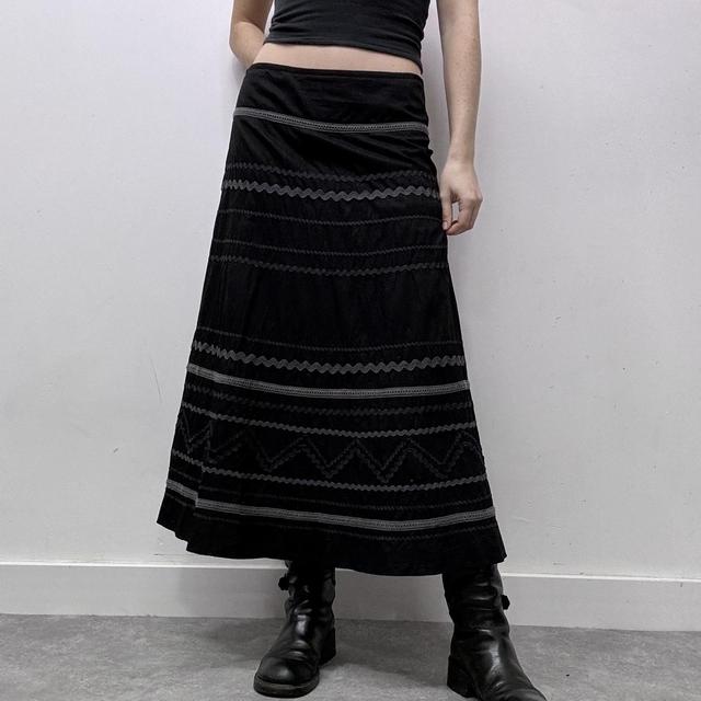 Black ribbon flared midi skirt