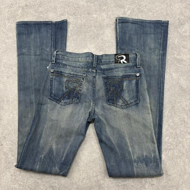 Distressed low rise Y2K jeans