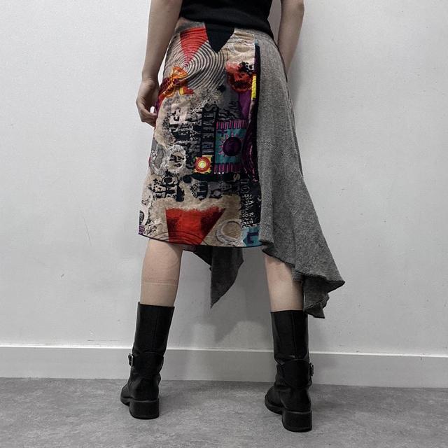 Graphic asyemmetric patterned tweed skirt