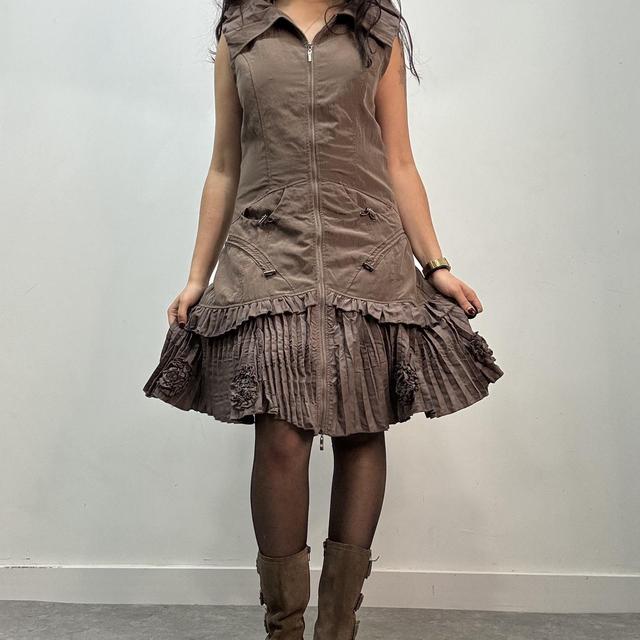 Brown pleated flared cargo dress