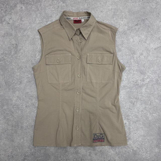 Cargo fitted tan shirt