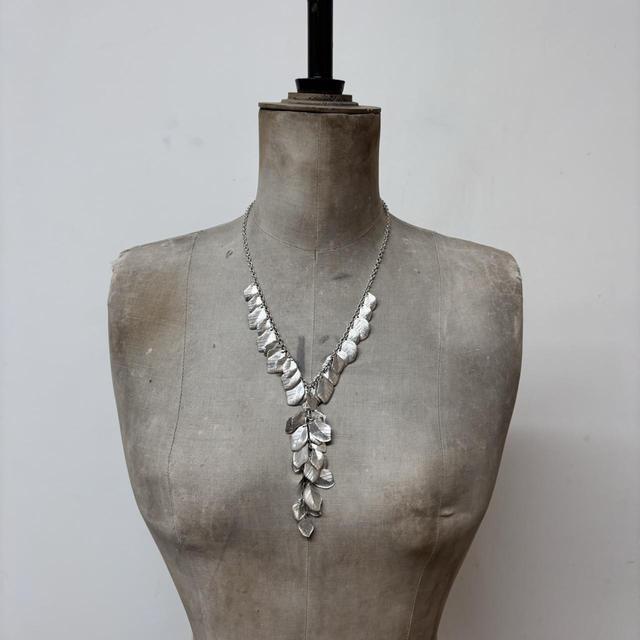 Silver layered leaf chain necklace