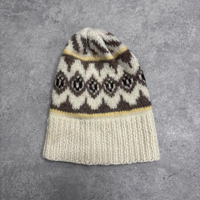 Patterned norweigan wool hat