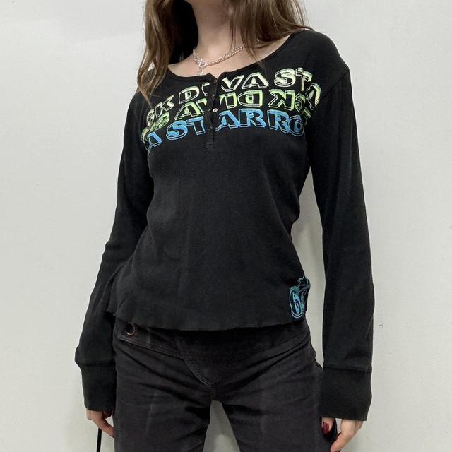 Black ribbed graphic print top