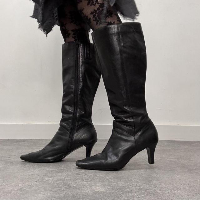 Black leather heel boots