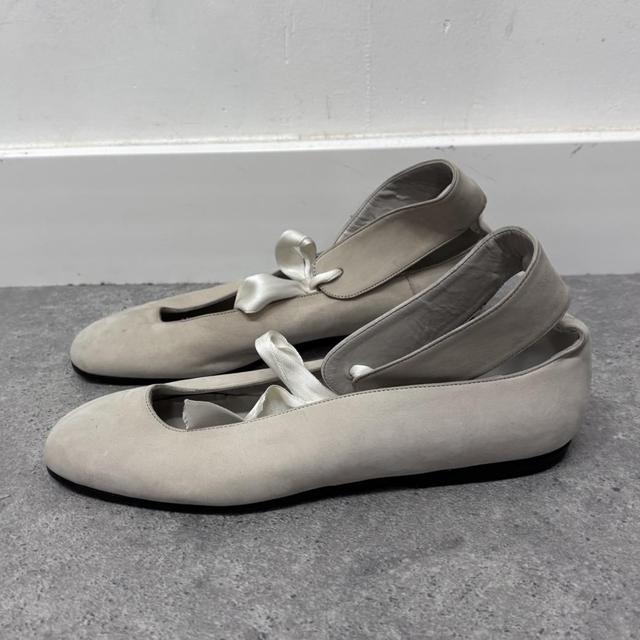 Suede bow ballet flats