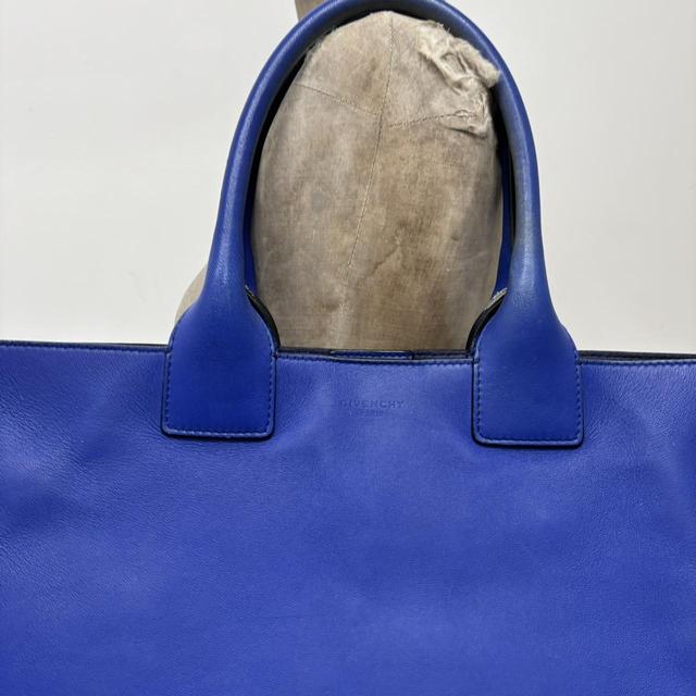 Blue leather Givenchy oversized shoulder bag