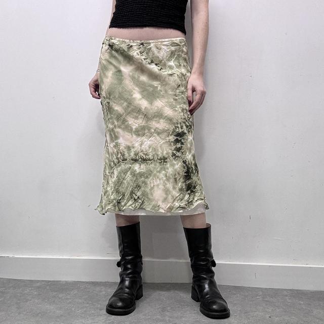 Green mesh distressed print midi skirt