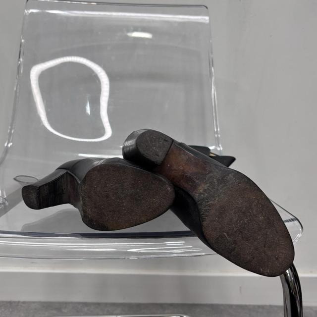 Black heeled riding boots