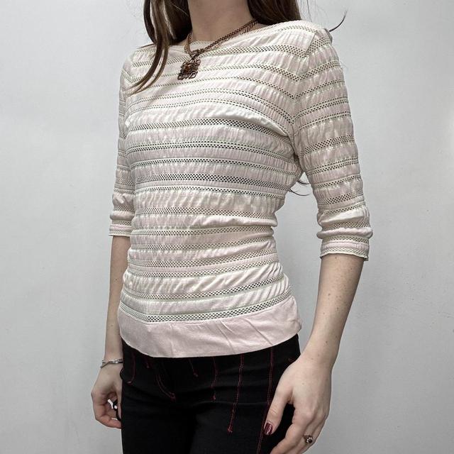 Lace knit wide-neck t-shirt top
