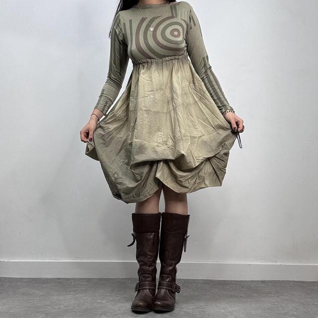 Khaki puff balloon graphic dress