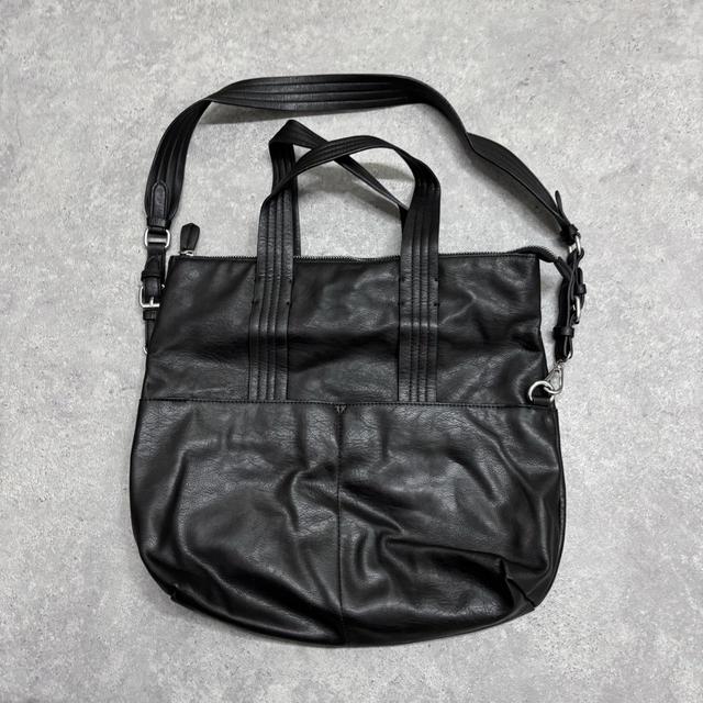 Slouchy black leather shoulder bag