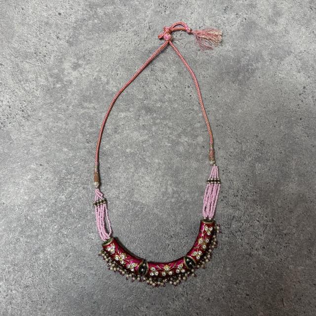 Beaded metal gemstone necklace
