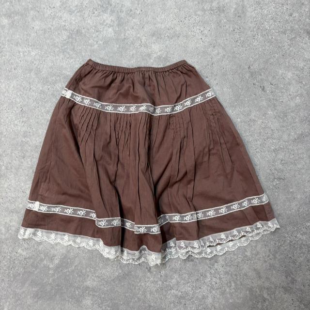 Lace flared mini skirt